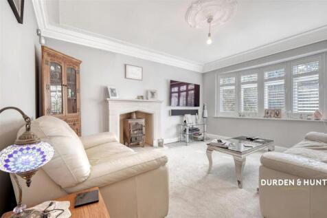 Nelwyn Avenue