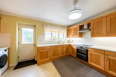 22 Trafalgar Close-001.jpg