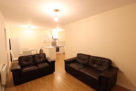 Hollins Court, Kenneth Close, Prescot, Merseyside, L34 photo 3