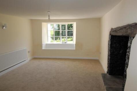 living room 2.JPG