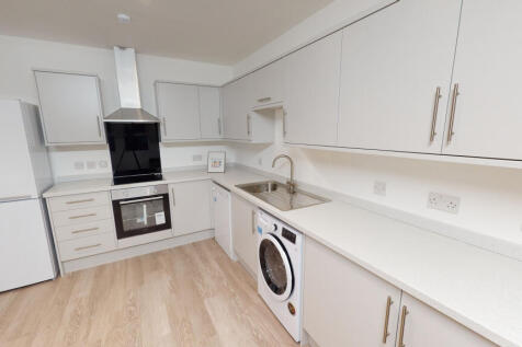 Raddlebarn Court, Selly Oak, West Midlands, B29 photo 4