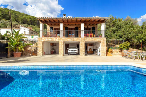 Exterior view and large pool