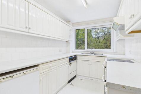 CAM05526G0-PR0062...