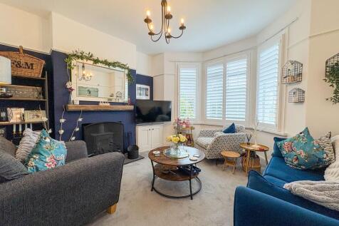 Front reception room