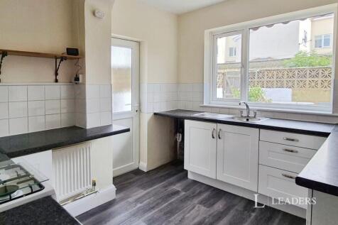 Clarence Road, Eastbourne, BN22 photo 3