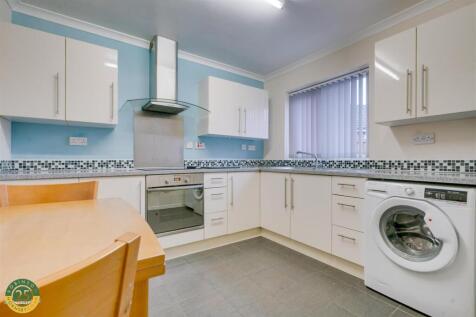 Kitchen Breakfast Room 2.jpg