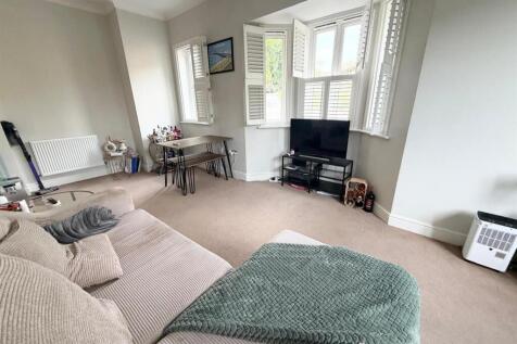 living room 2.jpg