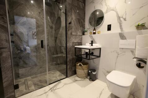 The Stanton Shower room