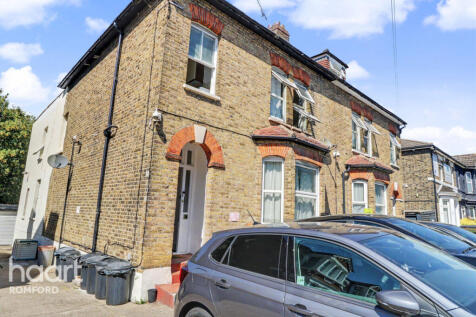 Eastern Road, ROMFORD photo 4