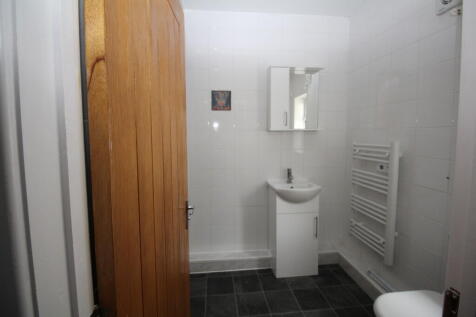 New Road, Chippenham photo 4