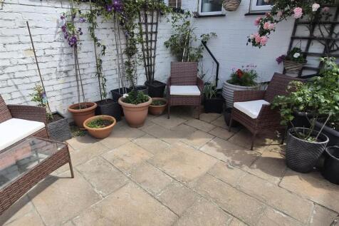 Garden 3.jpg