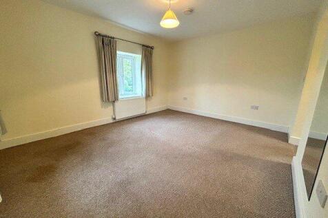 Grooms House, Plantation Stud, Snailwell, Newmarket, CB8 photo 3