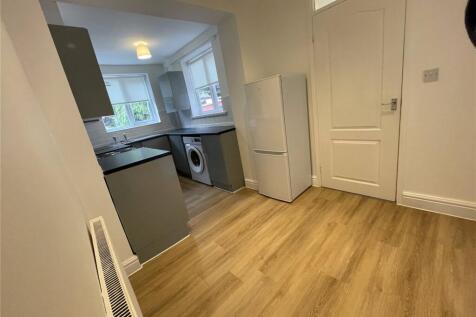 Haselbeech Crescent, Liverpool, Merseyside, L11 photo 4