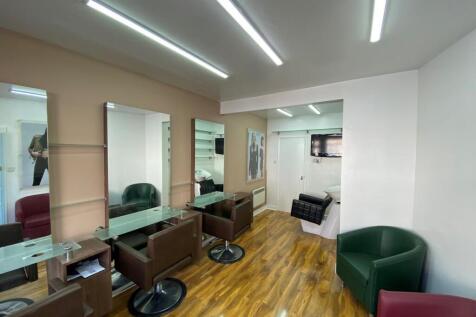 11a Harwoods Road (2).jpeg