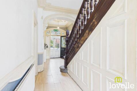 Hotel for sale Image 3