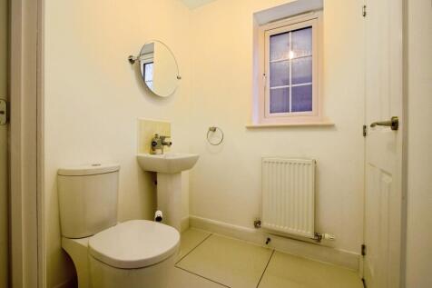 Johnson Road, Wakefield photo 5
