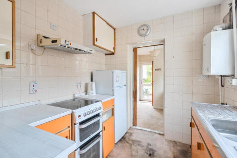 16-6819e59ce9b7a-...