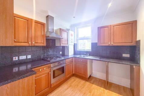 Saint Albans Road, Watford, Watford, WD24 photo 4