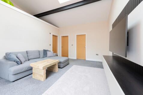 OPEN PLAN KITCHEN, DINER AND LIVING ROOM