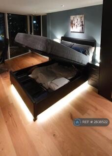 Ottoman King-Size Bed