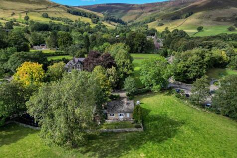 Saxton Mee Barnfield 027.jpg