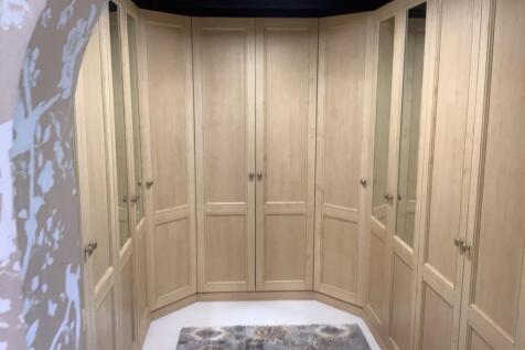 Walk in Dressing Room