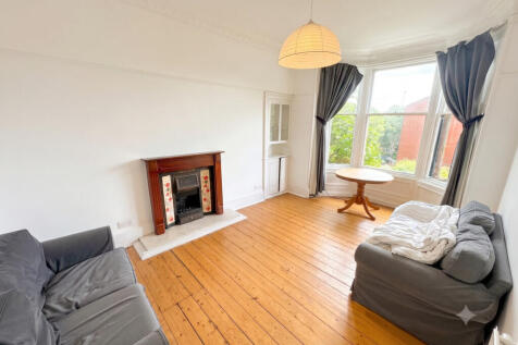 C LIVINGROOM (1)