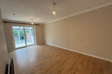 Tippett Avenue, Stowmarket photo 4