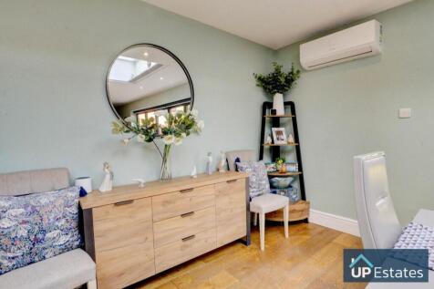 LOUNGE/KITCHEN/DINER