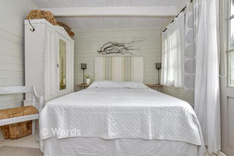 Workshop/Outbuildings