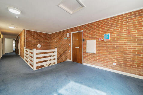 1331384-13-6889e8...