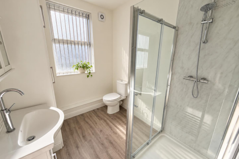 128 Duchess Road, Sheffield photo 4