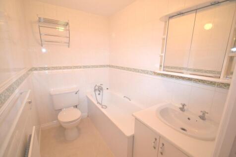 Eastleigh photo 4