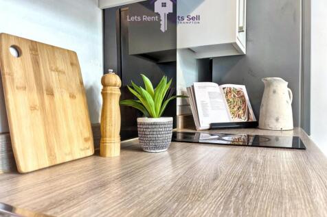 TWO BEDROOM FURNISHED APARTMENT