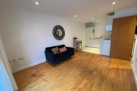 123 St George living room1.jpeg