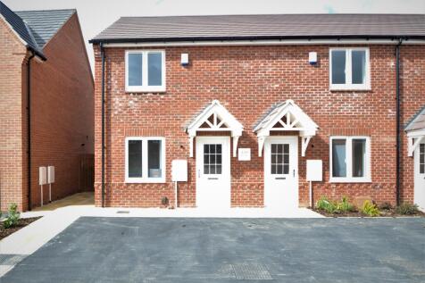 2-bed terraced on Martinet Close, Wellington Place, Market Harborough, £1,200/mo