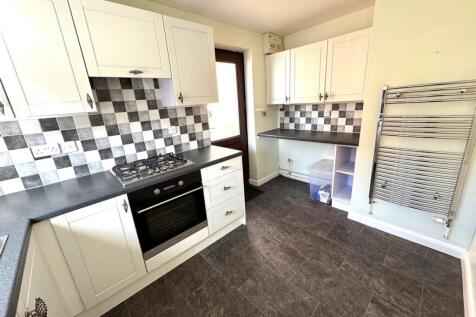Woodhead Close, Edwinstowe, Mansfield, NG21 photo 4