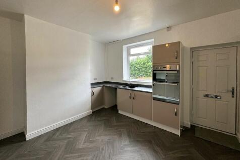 Westlea, S43 4QL photo 3