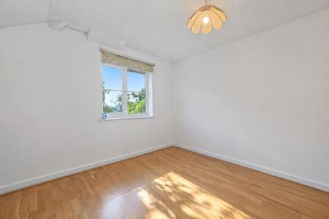 Elizabeth Mews - Unfurnished - Bedroom2