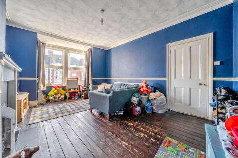 1434682-12-69c57a...