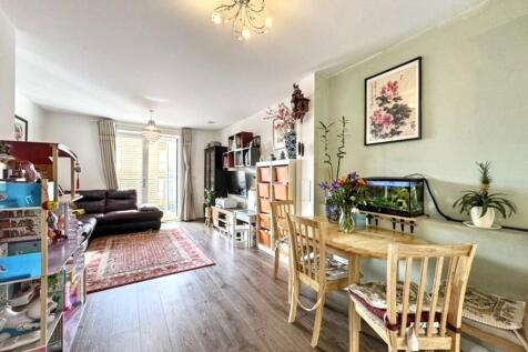 Open plan Lounge/Kitchen/Dining area