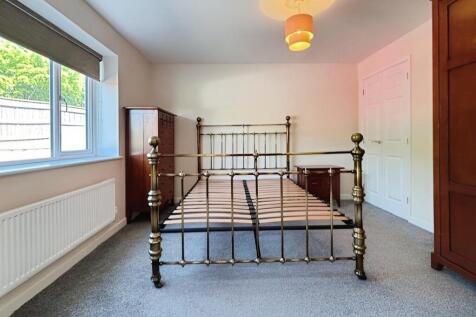 36 Imber Road, Warminster, BA12 photo 4