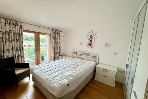 South Water Court, Embankment Road, Kingsbridge photo 4