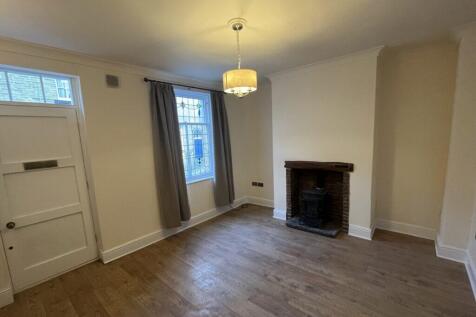 9 Fanny Street, Saltaire, BD18 4QB photo 4