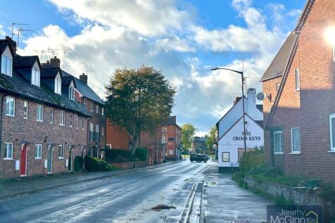 walk to the High St