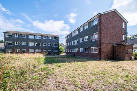 Rear &amp; Communal Grounds