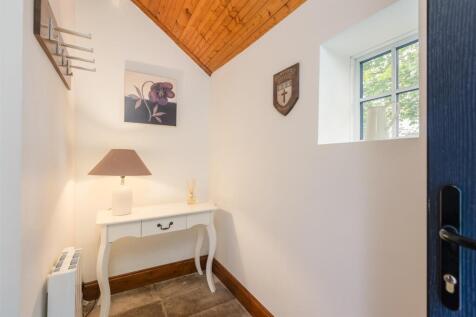 Wayside Cottage Hallway-1.jpg