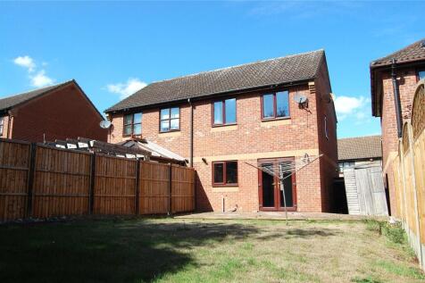 3-bed semi-detached on Codling Road, Bury St. Edmunds, Suffolk, IP32, £1,250/mo