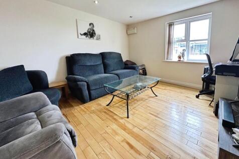 Ground floor reception