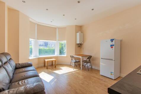 Colum Road 28, 1-2.jpg